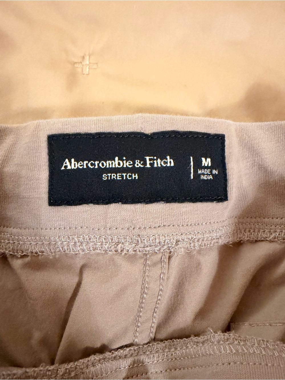 Abercrombie & Fitch Light Beige Men's Jogger Pants with Black Drawstring - Picture 2 of 3